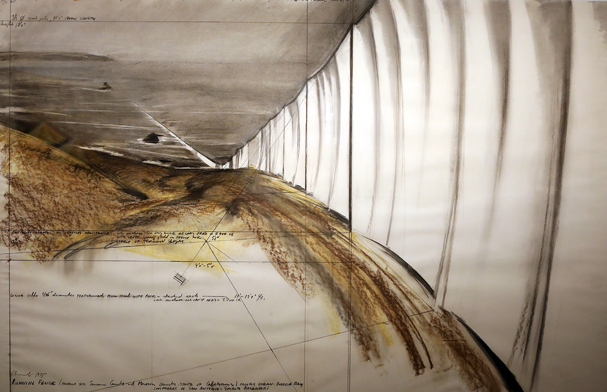 <p>&bdquo;Стената &ndash; Опакованата римска стена&ldquo; във Виа Венето и Вила Боргезе, Рим, Италия (1973&ndash;1974)и &bdquo;Завеса в долината&ldquo; в Райфъл, Колорадо (1970&ndash;1972).</p>