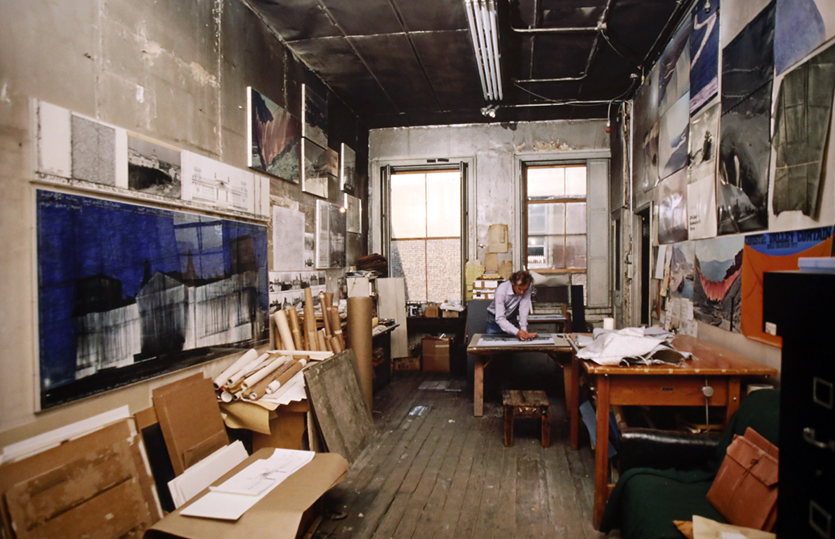 <p>Кристо и Жан-Клод Опакованият Райхстаг</p>