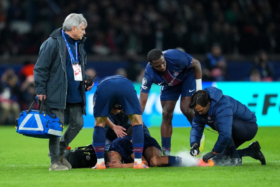 ПСЖ Байерн1