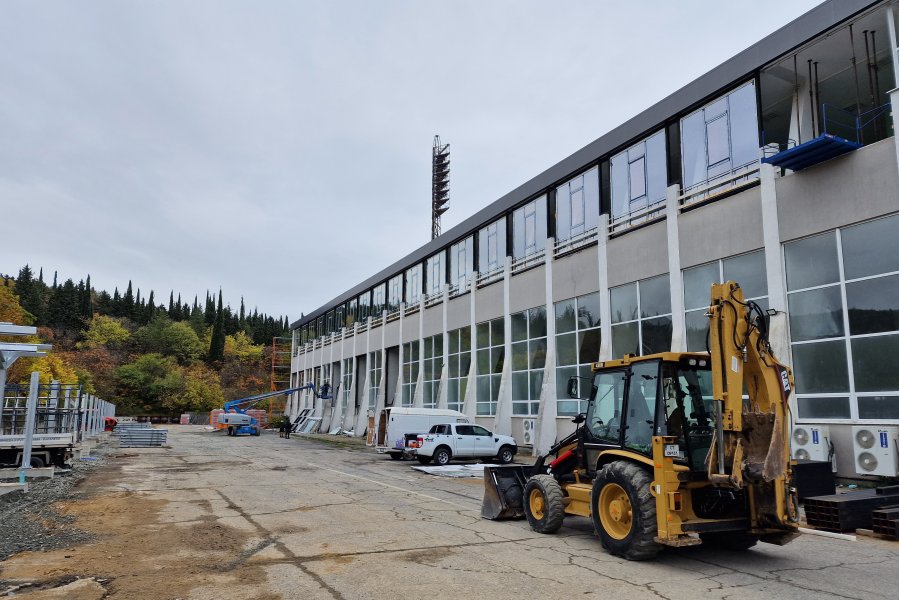 Ремонт на Спортна база Берое в Стара Загора1