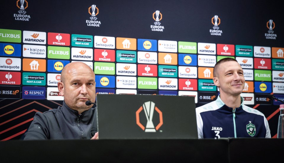 Пресконференция на Тодор Живондов и Антон Недялков преди Ференцварош Лудогорец1