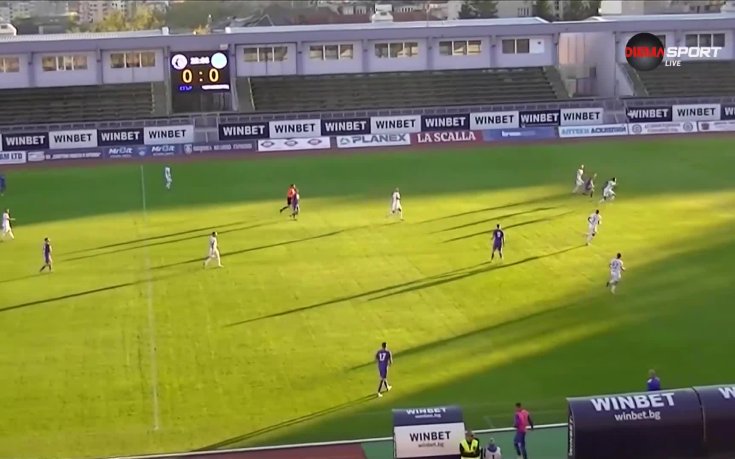 Убийственият гол на вратаря на Етър е номер 1 в Mr Bit Втора лига