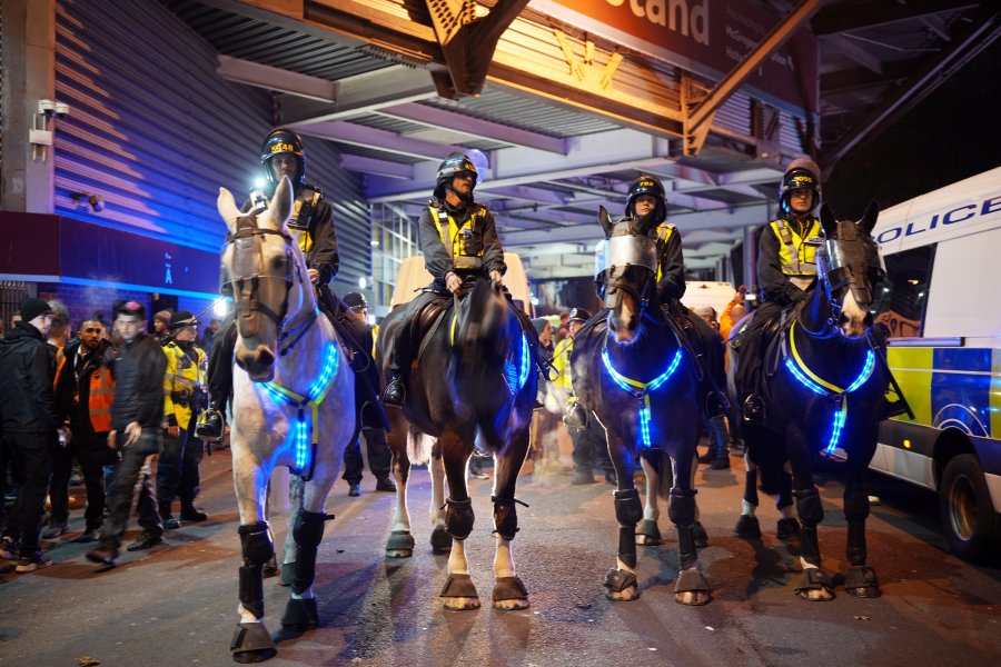 Астън Вила Макаби Тел Авив протести1