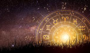 Вселената изпраща послание на 4 зодии – сред тях ли сте