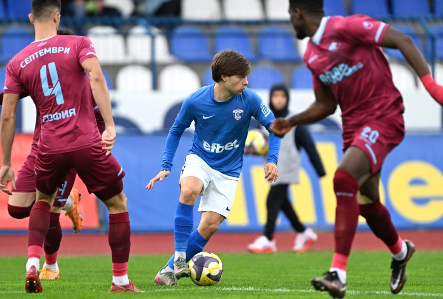 Спартак Варна Септември София1