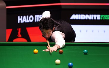 Брилянтен Ийзе У е на трети ранкинг финал след победа над световния шампион