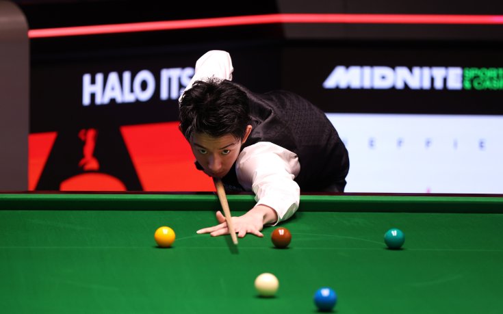 Брилянтен Ийзе У е на трети ранкинг финал след победа над световния шампион