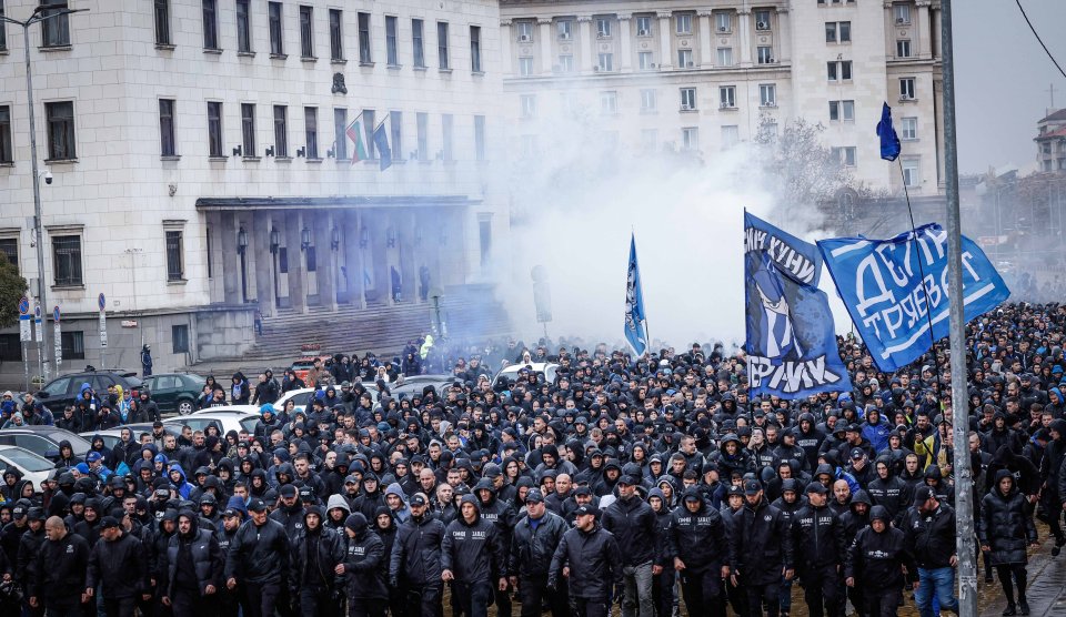 Шествие на феновете на Левски преди дербито с ЦСКА1