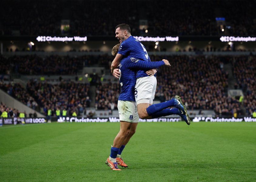 Евертън Фулъм1