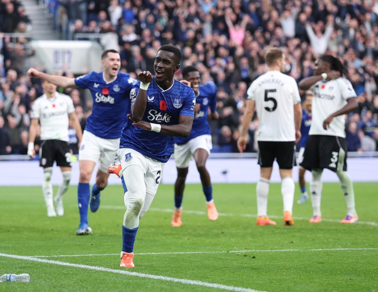 Евертън Фулъм1