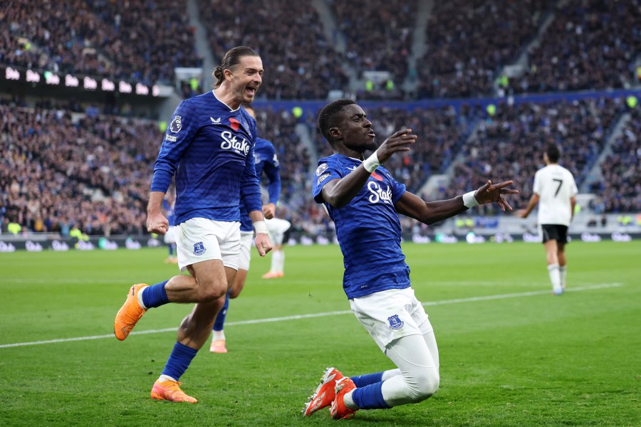 Евертън Фулъм1