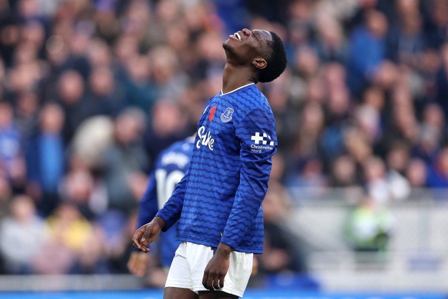 Евертън Фулъм1