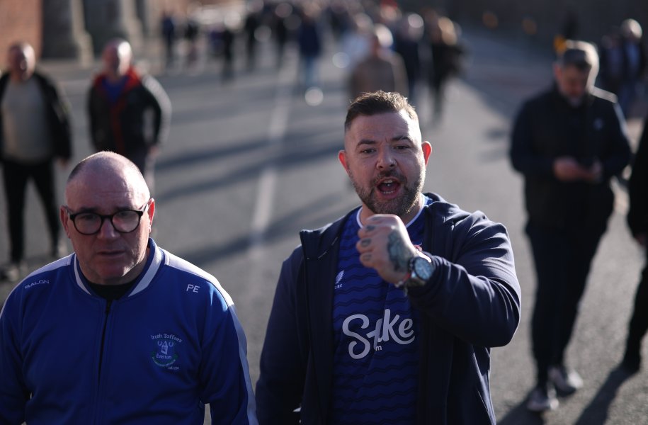 Евертън Фулъм1