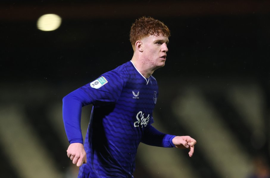 Евертън Фулъм1