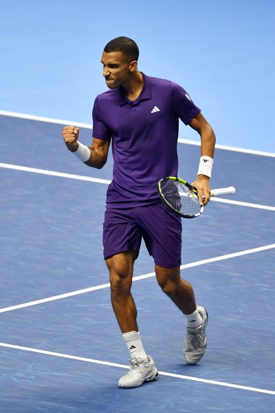 Яник Синер Феликс Оже Алиасим1