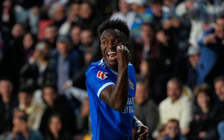 Винисиус към феновете на Райо Валекано: Плащате цяла година, за да ме гледате