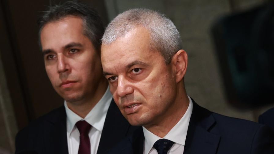 „Възраждане“ праща делегация в Русия за „Лукойл“