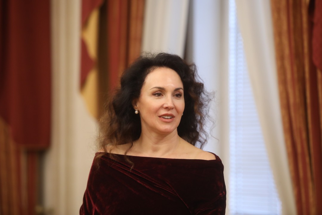 <p>Държавният глава удостои с Почетния знак изявени български спортисти и спортни деятели за изключителните им заслуги към българския и световния спорт. Отличени бяха Стоян Димитров, Любомир Ганев, Серафим Бързаков и Мария Петрова. Наградата бе връчена по повод кръгли годишнини и значимия им принос към развитието на Олимпийското движение и младите таланти.</p>