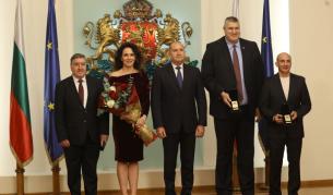 Радев удостои с Почетния знак на президента изявени български спортисти (СНИМКИ)