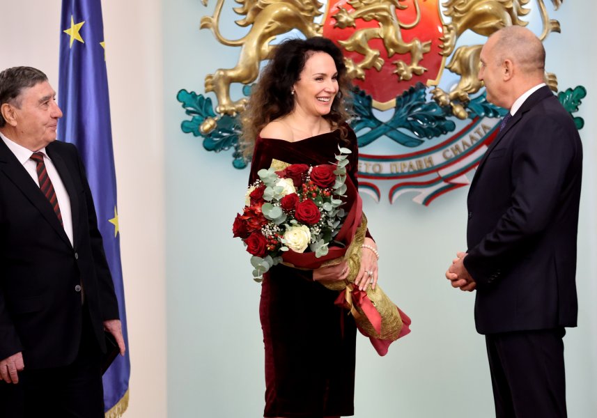 Президентът Румен Радев награди с Почетен знак изявени спортисти1