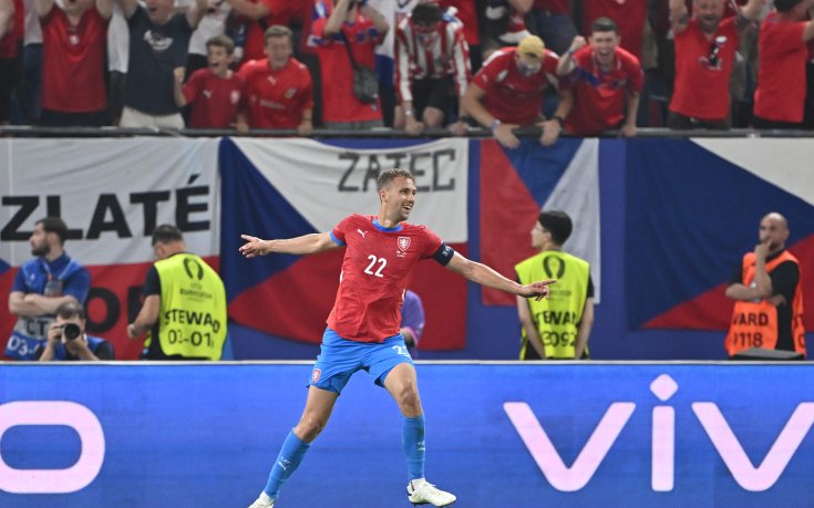 Чехия надви минимално Сан Марино, нулеви равенства в останалите европейски контроли