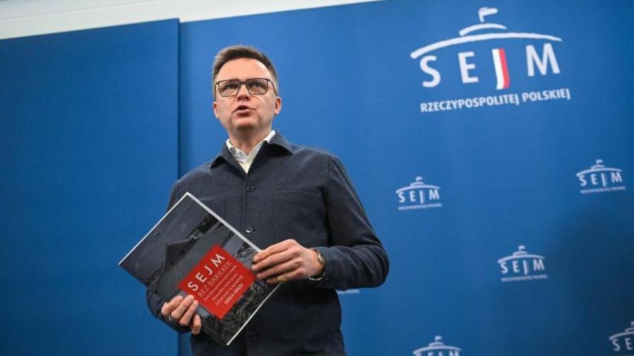 <p>Кой е фаворитът за следващ върховен комисар на ООН за бежанците?</p>