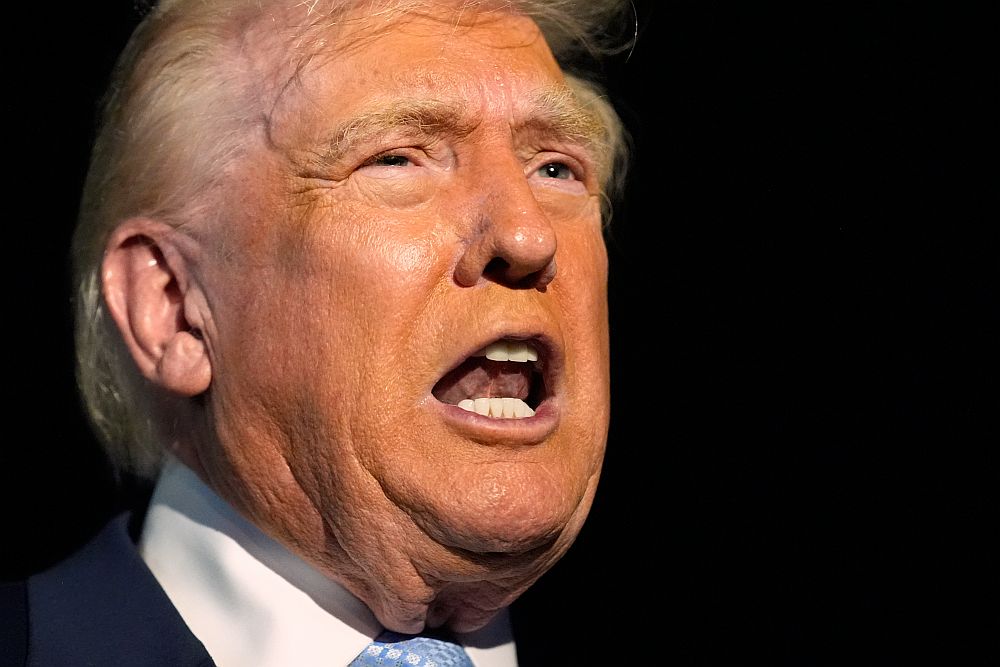 Тръмп обърна курса - поиска публикуване на досиетата "Епстийн"