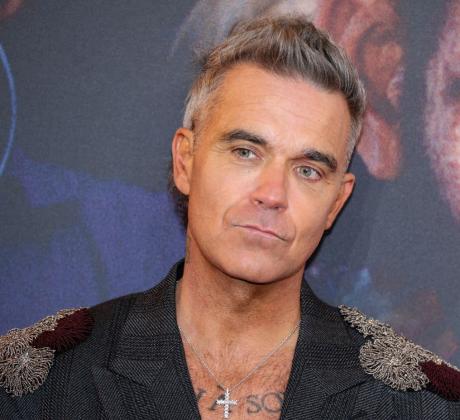 Поп звездата Роби Уилямс известен с откровеността си по лични