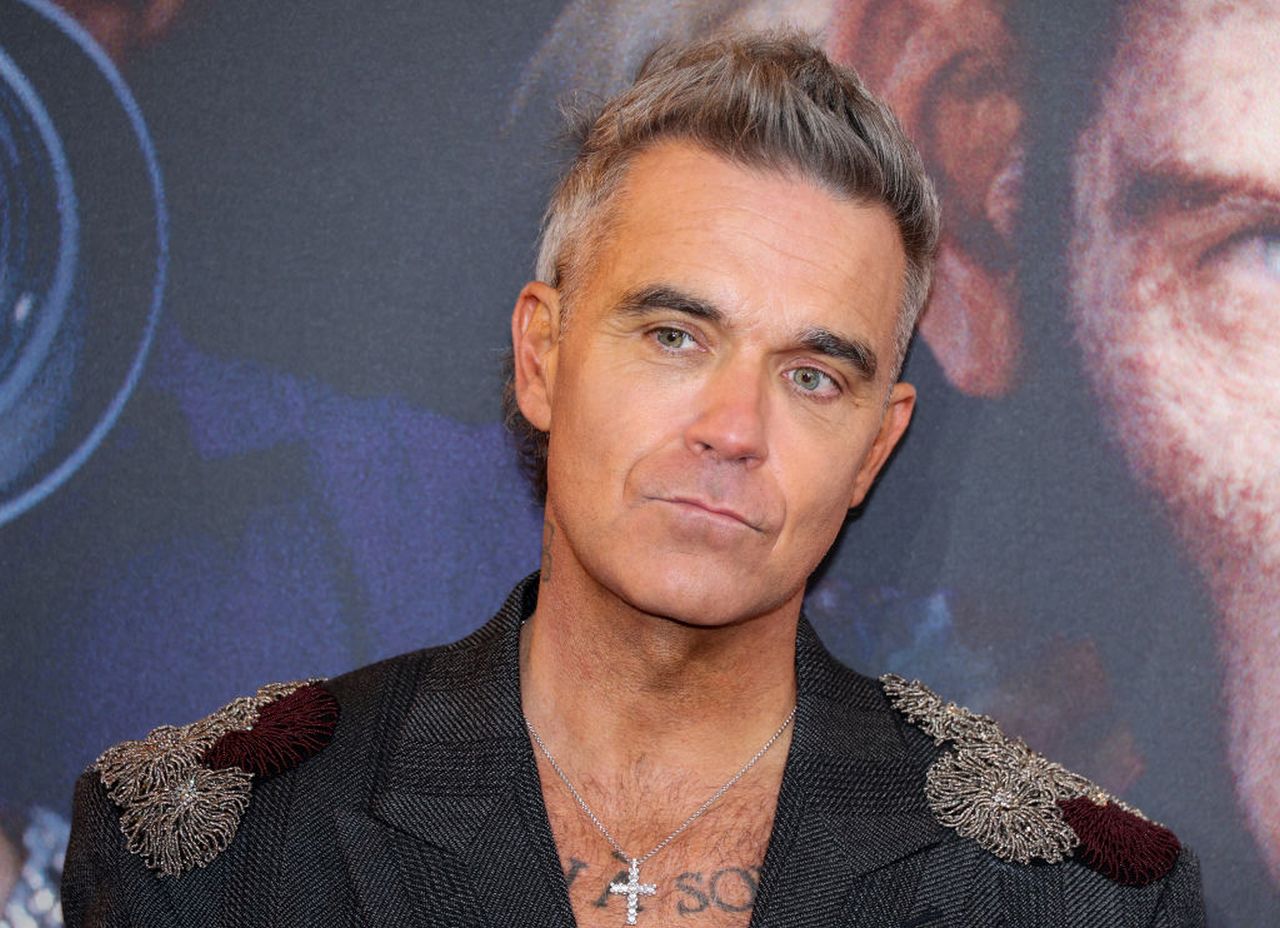 Роби Уилямс обвинява медикаментите за отслабване за влошеното си зрение