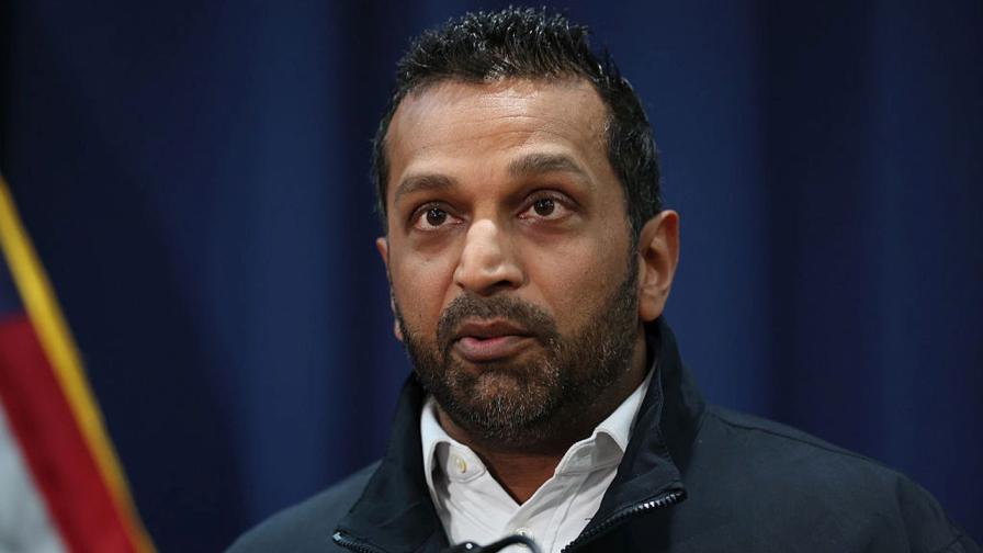 <p>Скандал във ФБР: Директорът прати SWAT да пази приятелката му</p>