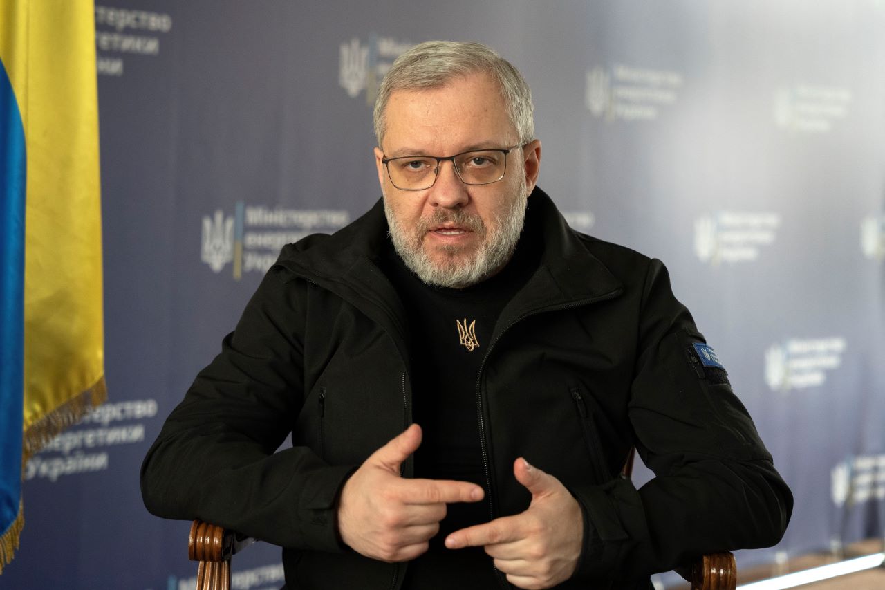 Украйна отстрани правосъдния министър Галушченко заради корупция