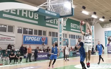 Берое надделя над Левски в НБЛ