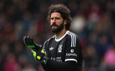 Добри новини за Ливърпул - Алисон се завръща