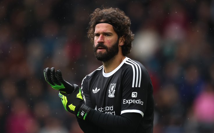 Добри новини за Ливърпул - Алисон се завръща