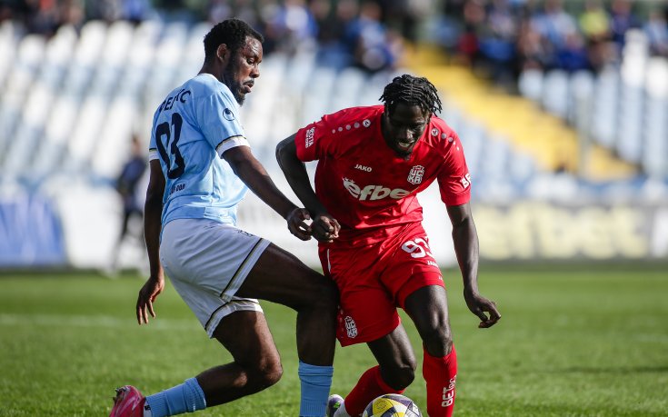 В Турция: Арда и ЦСКА 1948 спорят за талант на Галатасарай
