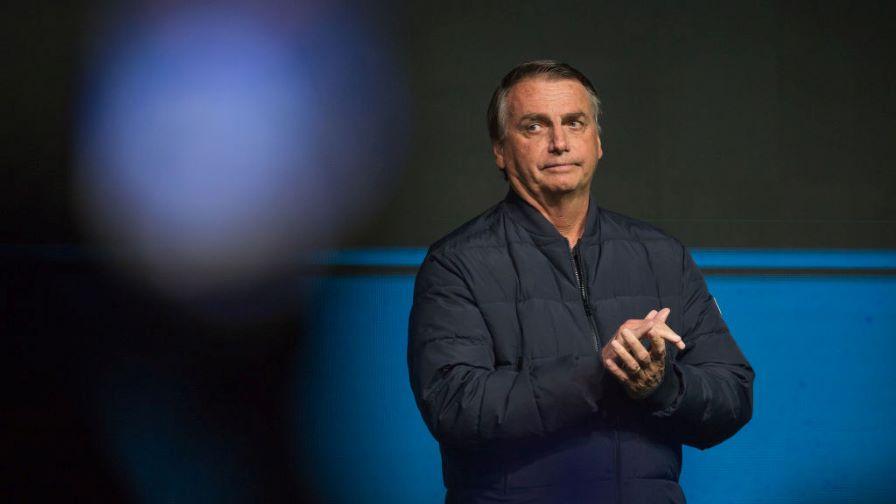 Болсонаро е арестуван, след като разтопил с поялник електронната си гривна