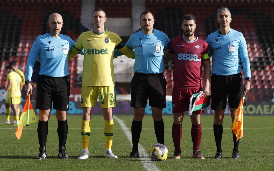 НА ЖИВО: Септември 0:0 Лудогорец