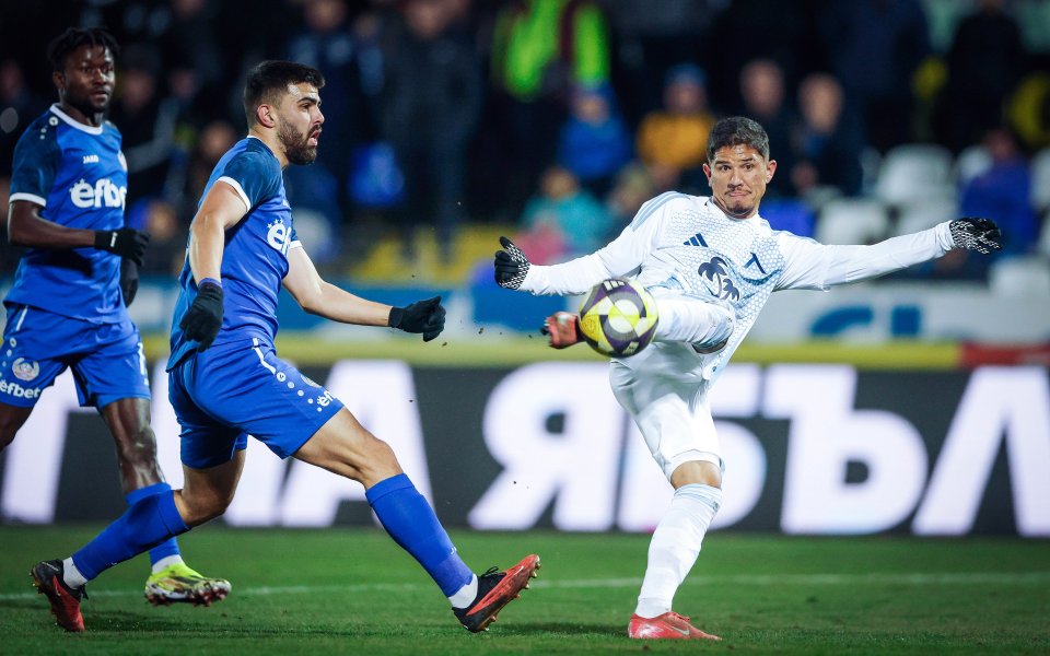 Левски вкара Монтана в своя клуб „10“