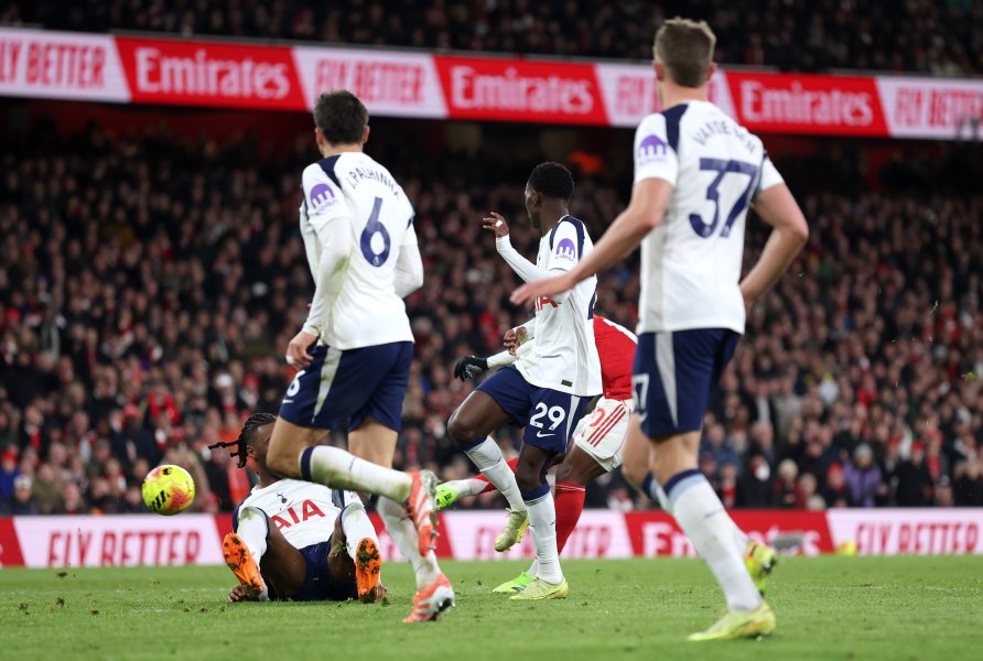 Арсенал Тотнъм1