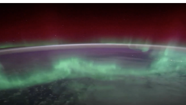 Астронавт засне полярното сияние