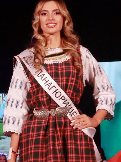 Симона Бакърджиева е новата „Мис България 2025“ - снимка 5