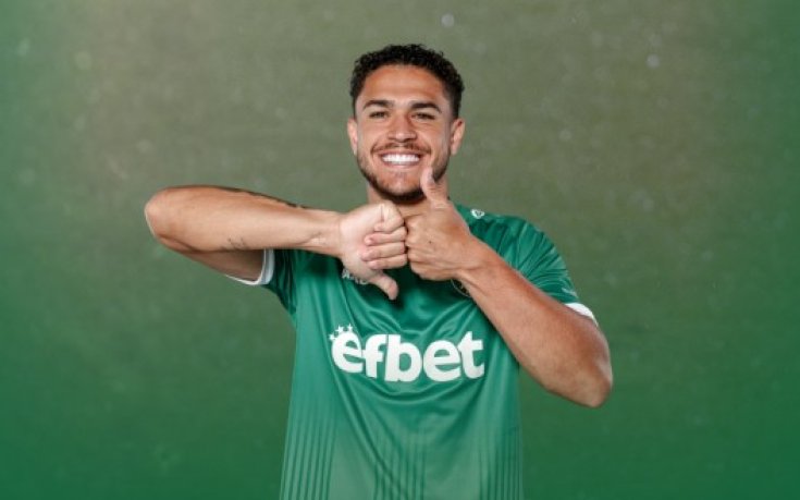 Официално: Видал поднови договора си с Лудогорец