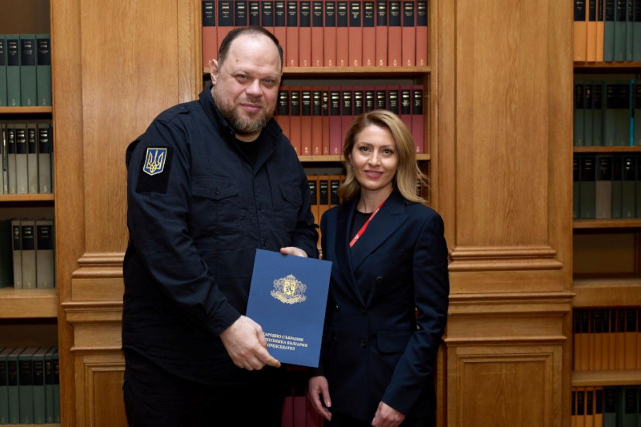 Рая Назарян: Украйна трябва да участва във всички решения за сигурността си