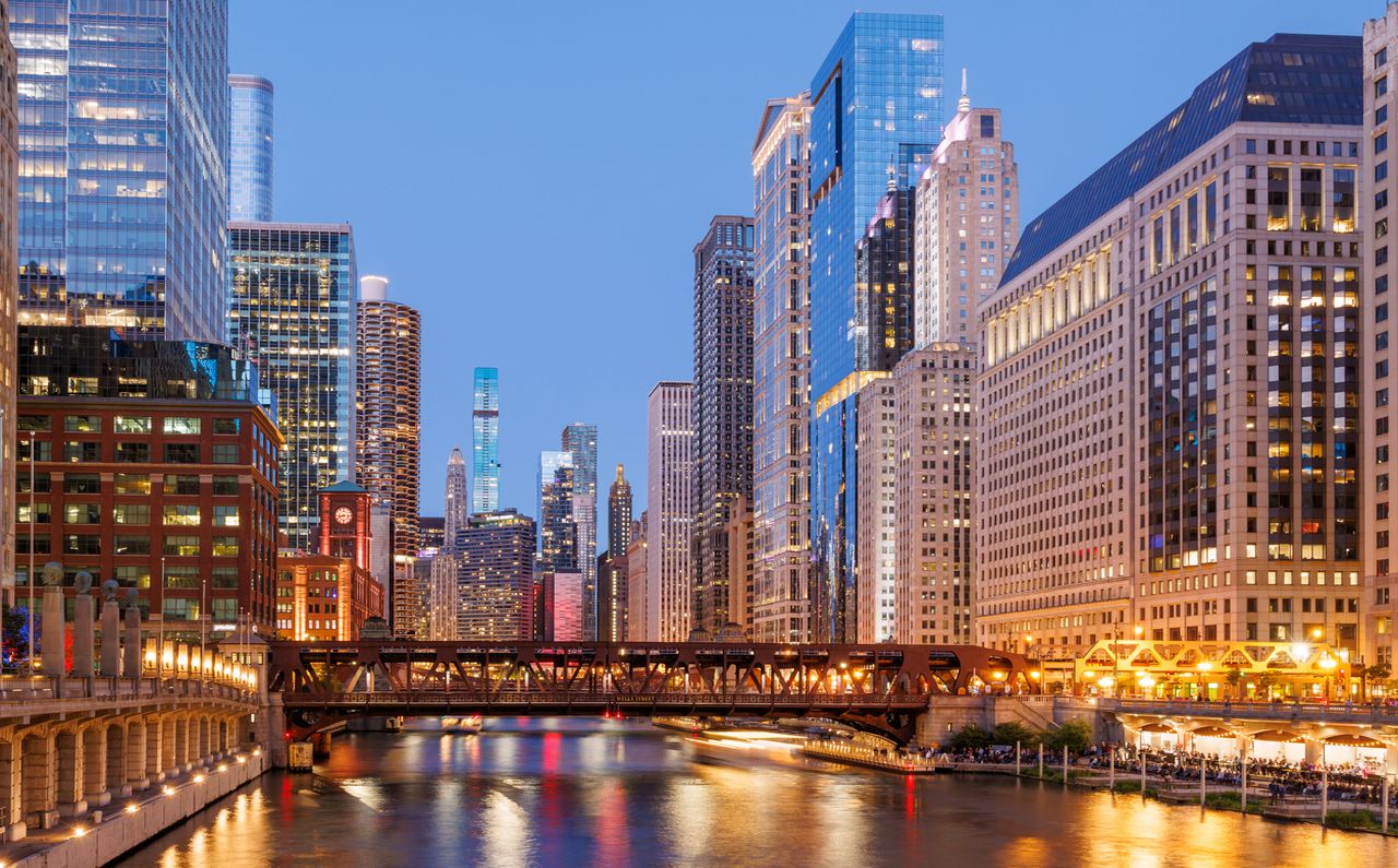 БезГранично: Ръководство за модерния емигрант в Чикаго- цена на жилищата, заплати и още нещо
