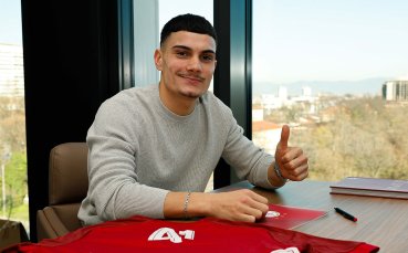 Панайотов към феновете на ЦСКА: Ще се радвам на много бъдещи успехи заедно (видео)