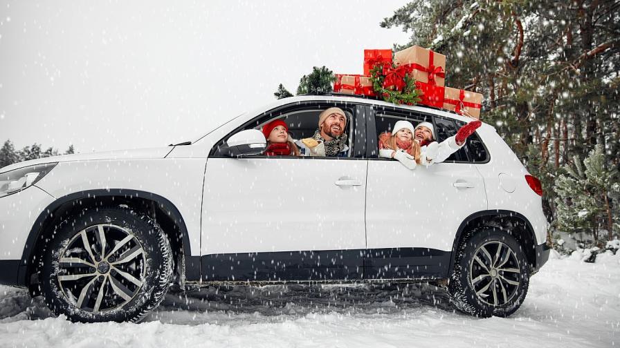 Топ съвети за шофьори: Как да пътуваме безопасно за Коледа и Нова година
