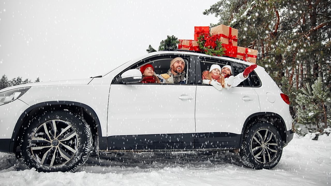 Топ съвети за шофьори: Как да пътуваме безопасно за Коледа и Нова година