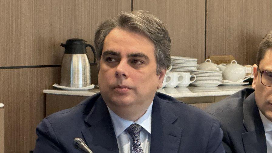 Асен Василев: Протестът срещу новия бюджет ще бъде мирен, но ще блокираме парламента
