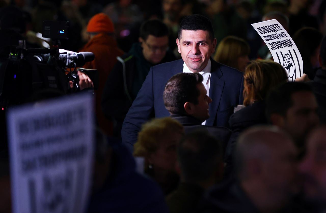 Ивайло Мирчев от протеста в столицата: Не искаме провокации