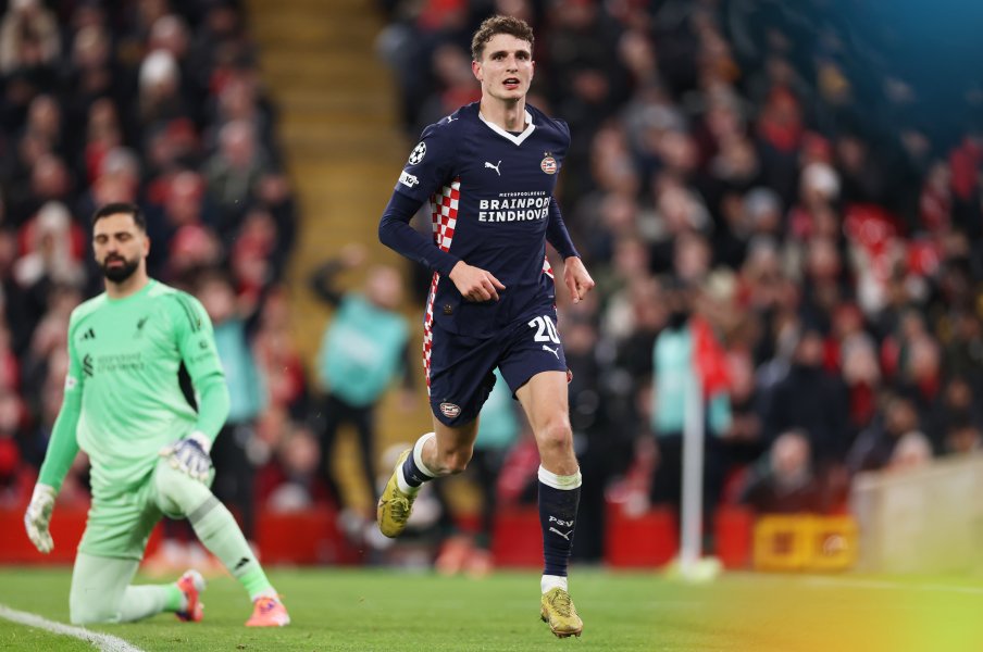 Ливърпул ПСВ Айндховен1